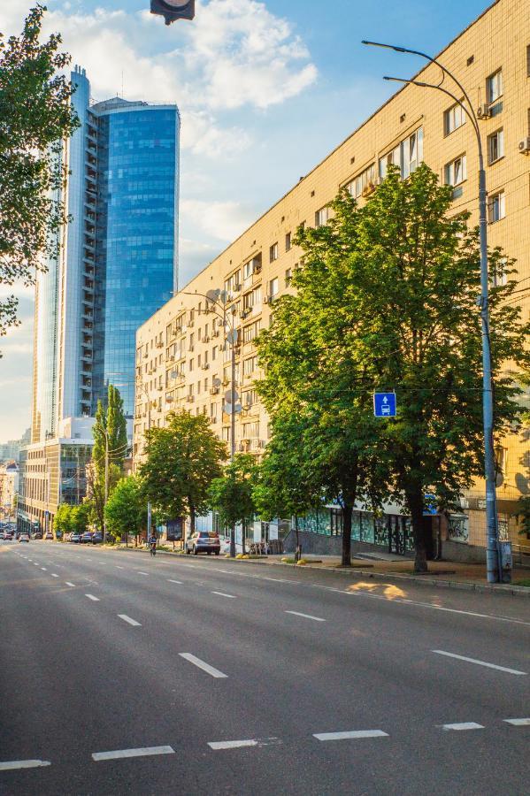 Бульвар Леси Украинка 3 Kiev Exterior foto