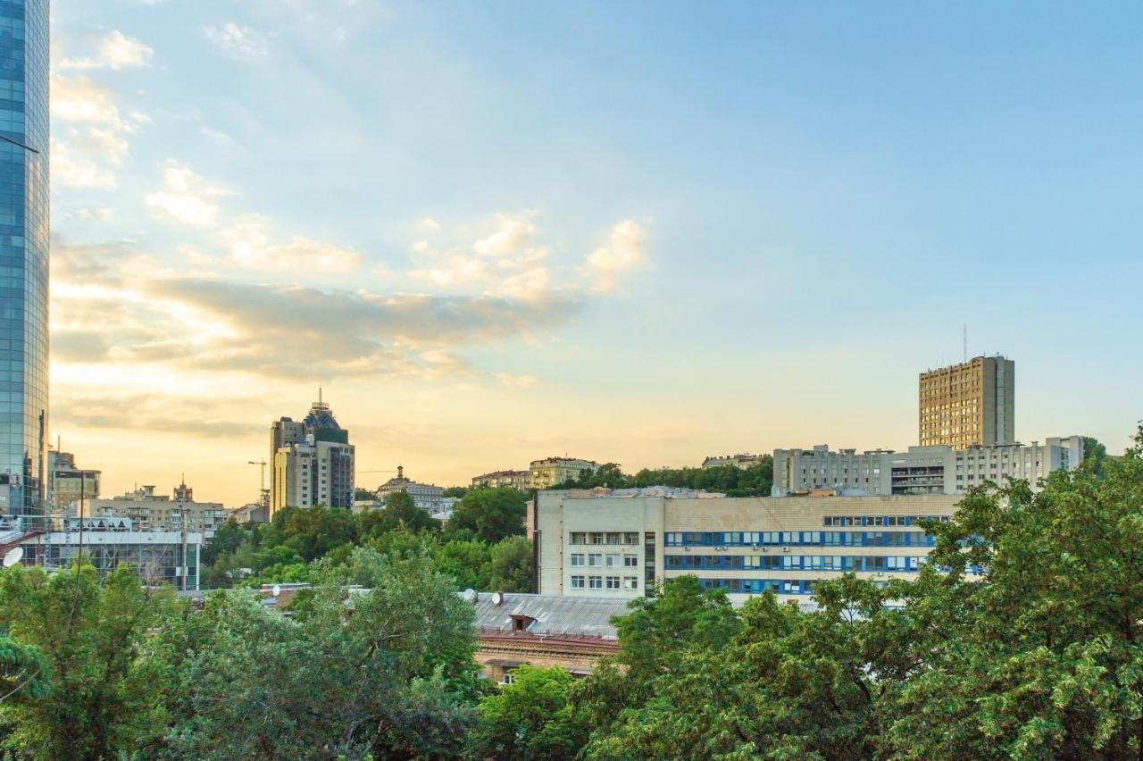 Бульвар Леси Украинка 3 Kiev Exterior foto